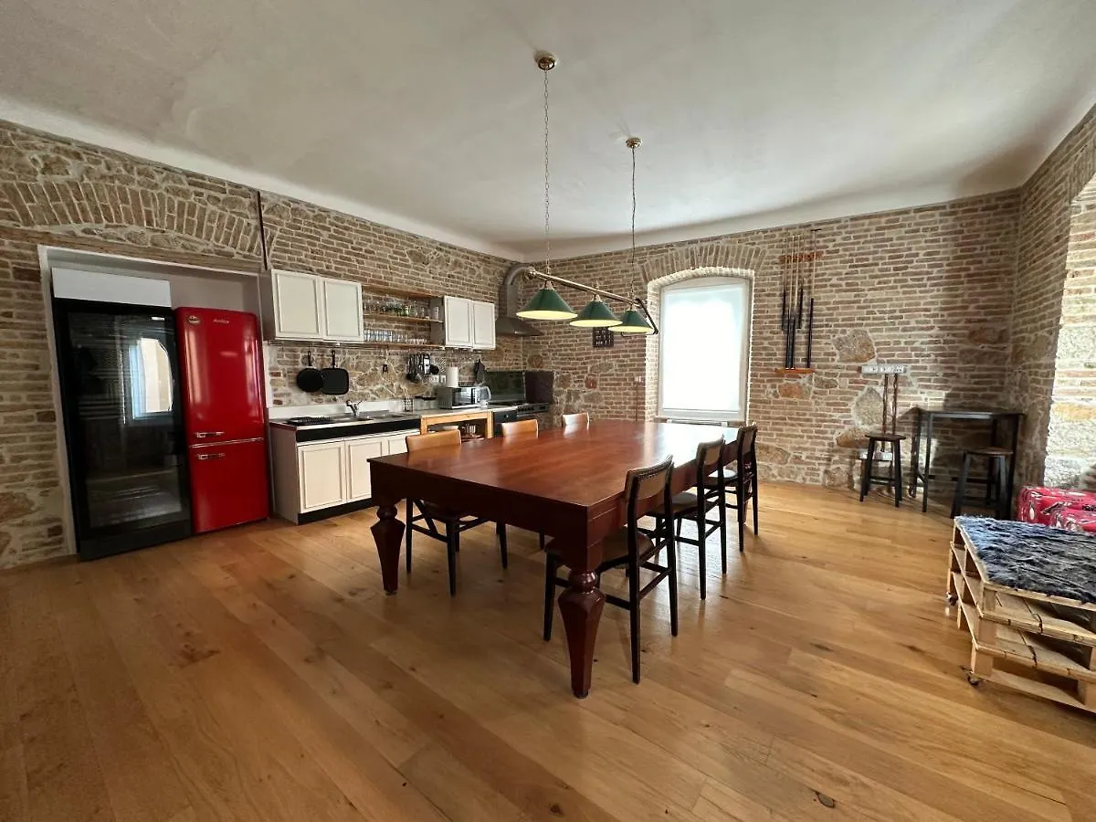 Multifunkcionalan Prostran Stan Apartment Rijeka Croatia